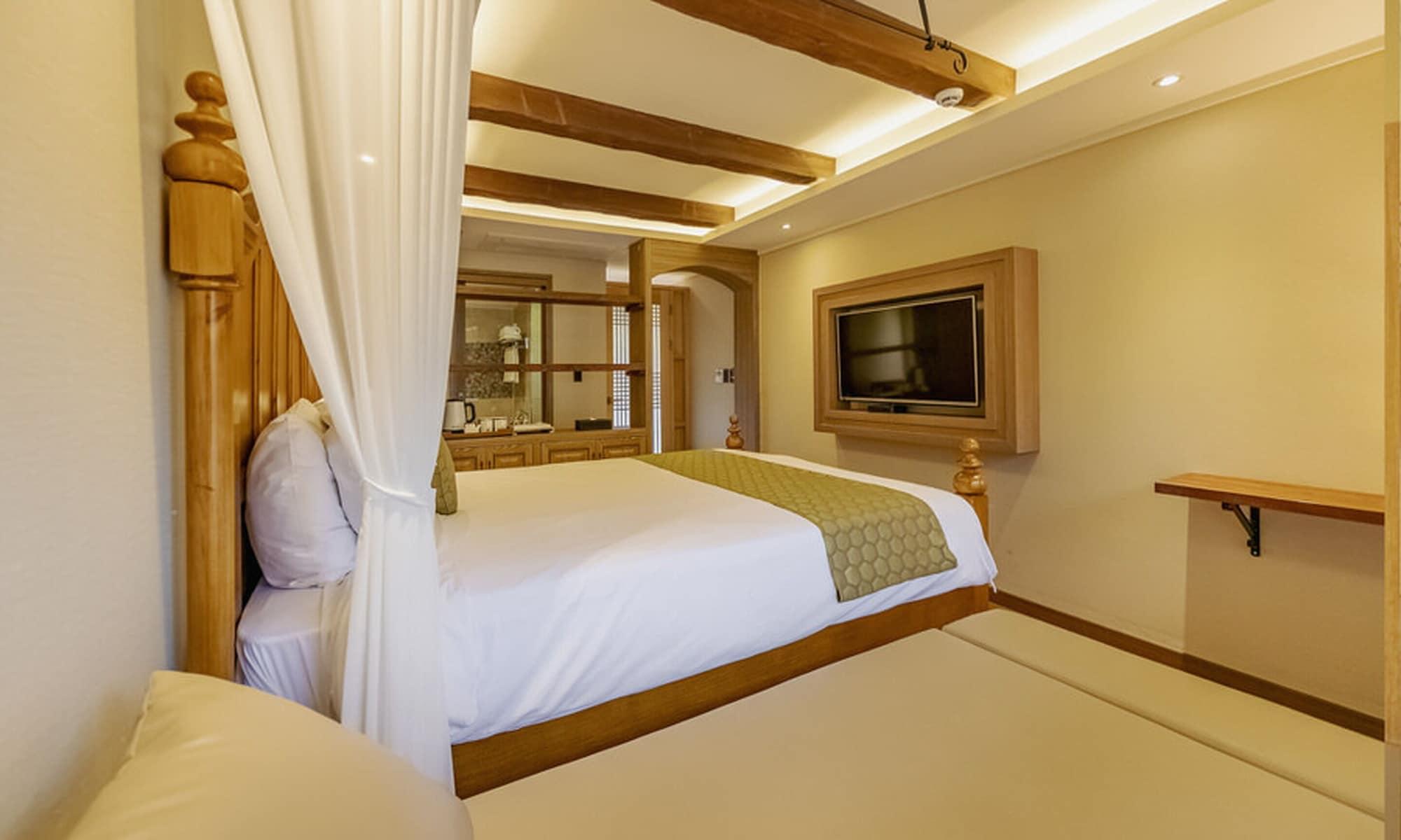 Hansan Marina Hotel & Resort Тхонъён Экстерьер фото