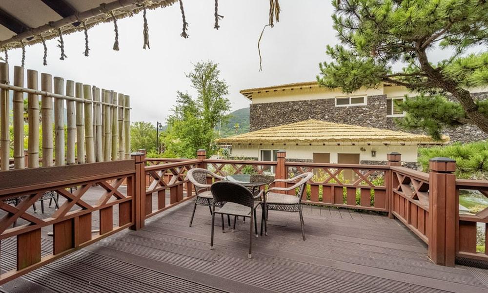 Hansan Marina Hotel & Resort Тхонъён Экстерьер фото