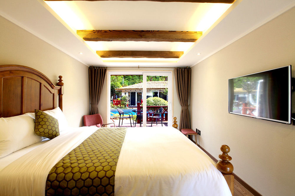 Hansan Marina Hotel & Resort Тхонъён Экстерьер фото