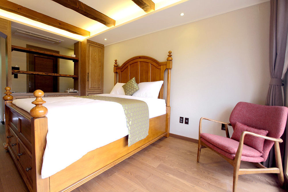 Hansan Marina Hotel & Resort Тхонъён Экстерьер фото